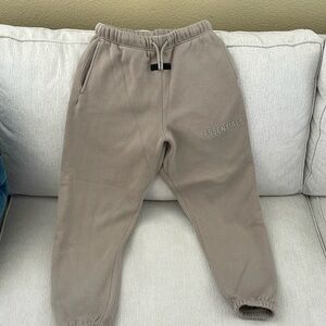 Fear of God Essentials EUC size 12 Youth